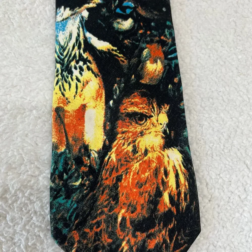 Unknown silk tie